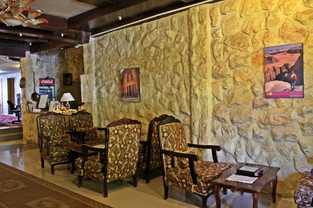 Hotel Rocky Mountain